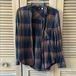 BDG Urban Outfitters Plaid Flannel Button-Up Shirt